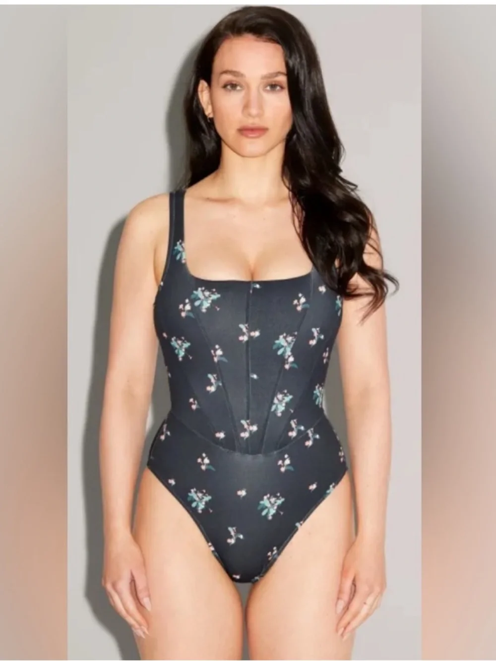 ТA3 Seamed Squarey Swimsuit Regular/Long Fit in Primrose - Picture 1 of 5
